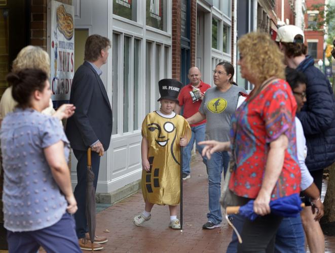 Nutmobile visits Charleston Peanut Shoppe