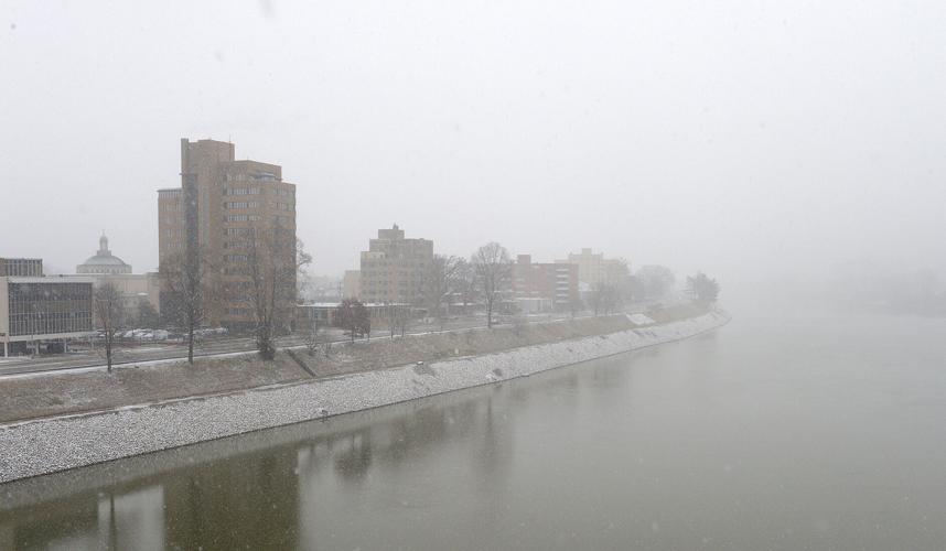 Downtown Charleston, Kanawha River during snow
