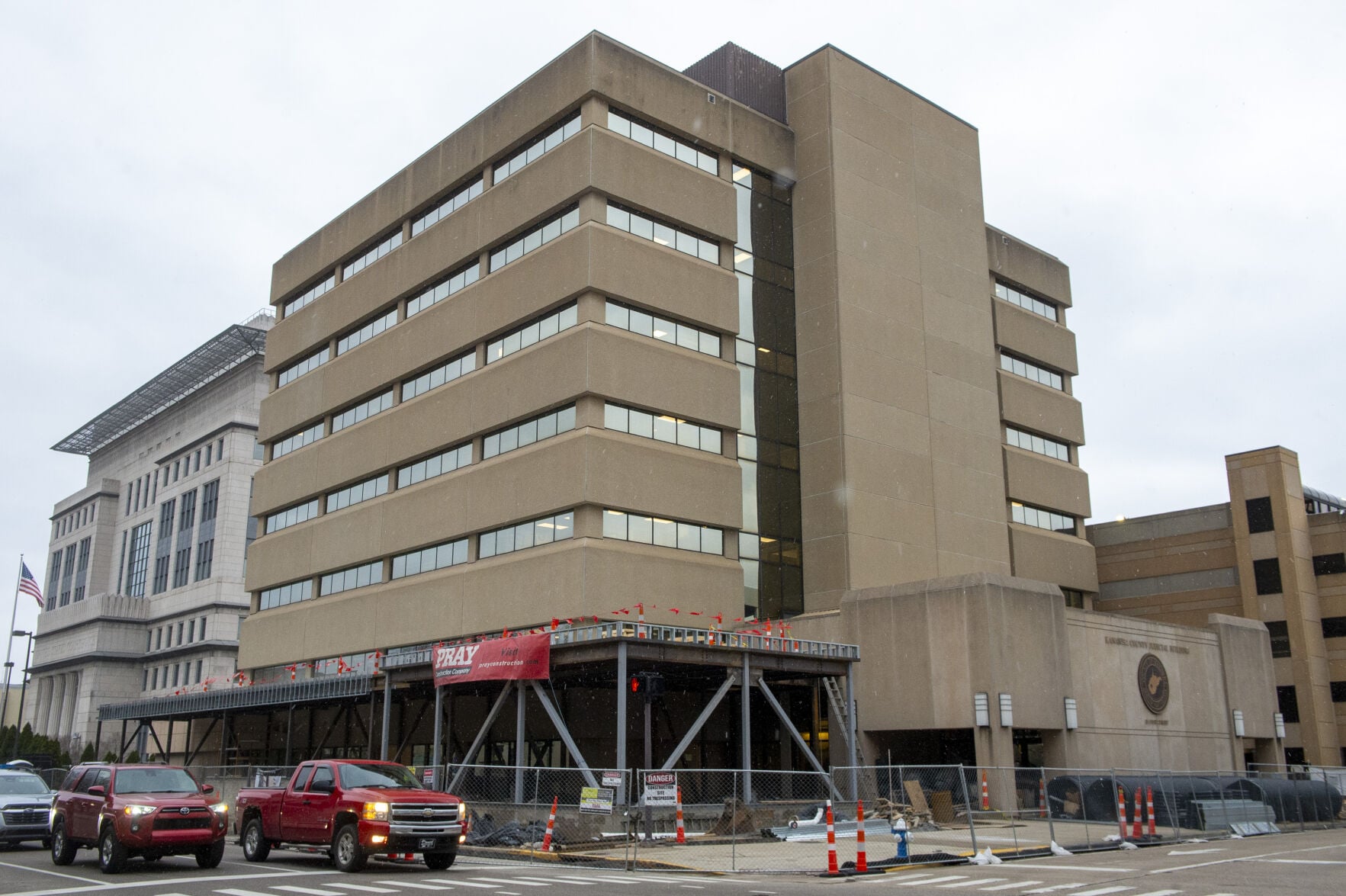 Kanawha County Judicial Annex -- exterior
