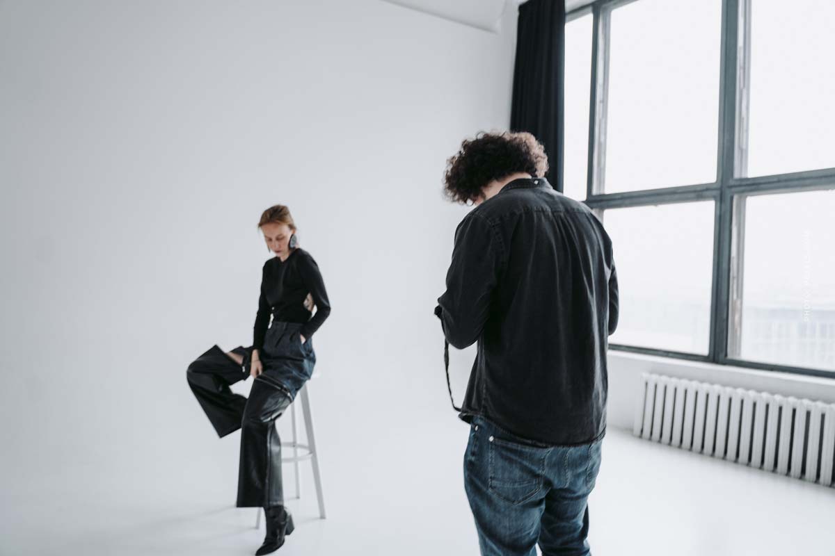 model-agency-management-hamburg-germany-photo-studio-new-face-photographer