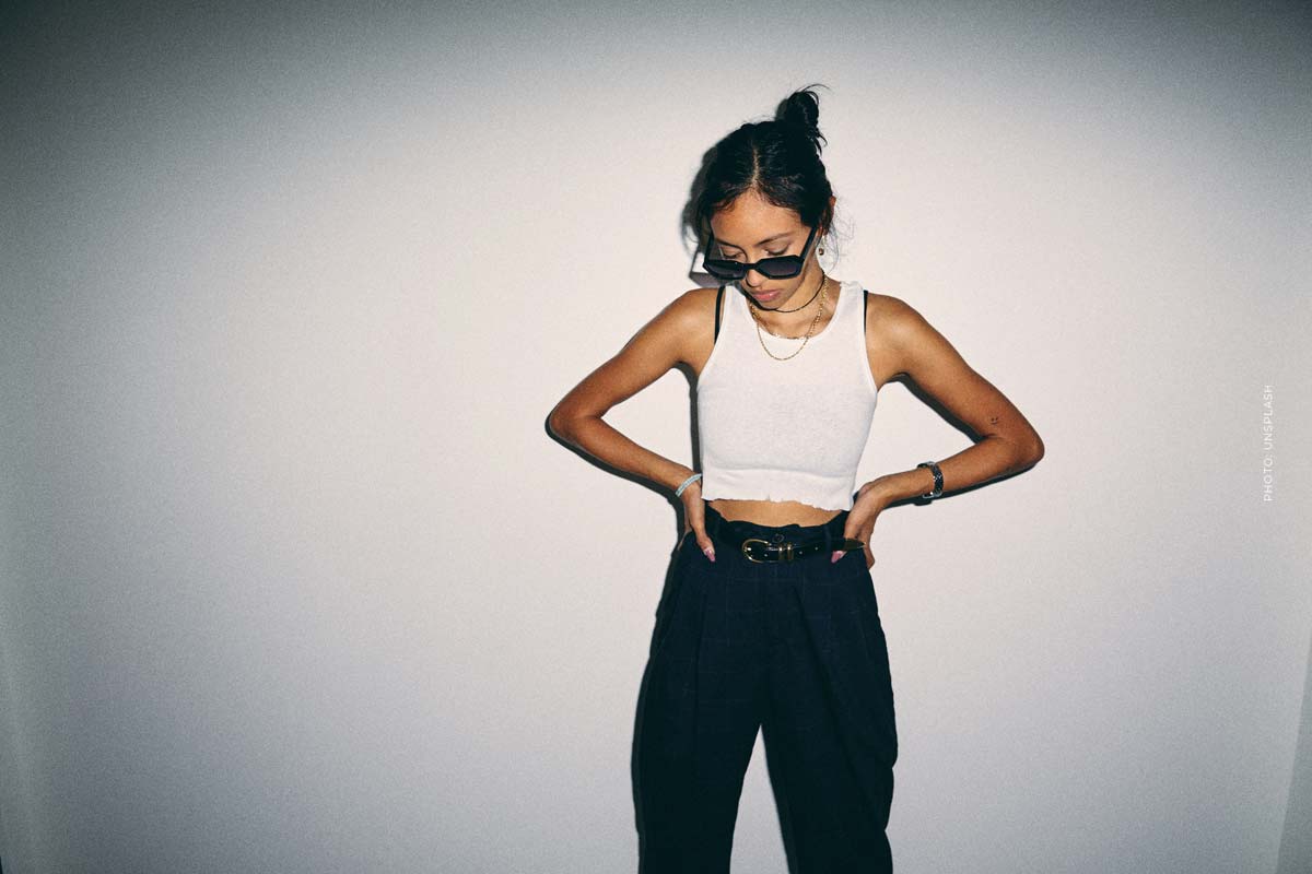 model-agency-management-young-model-photo-crop-top-sunglasses