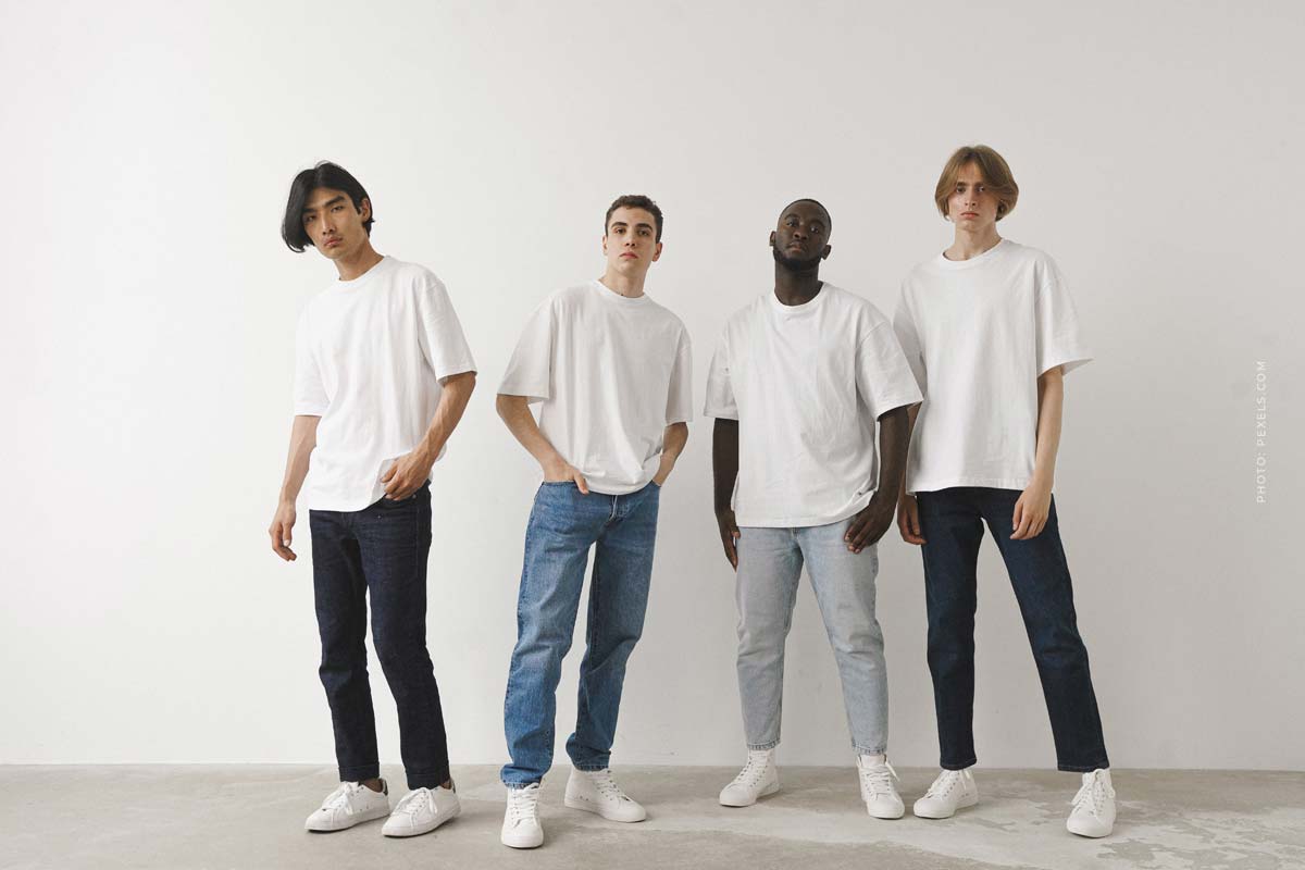model-agency-management-young-models-white-dress-jeans-basics
